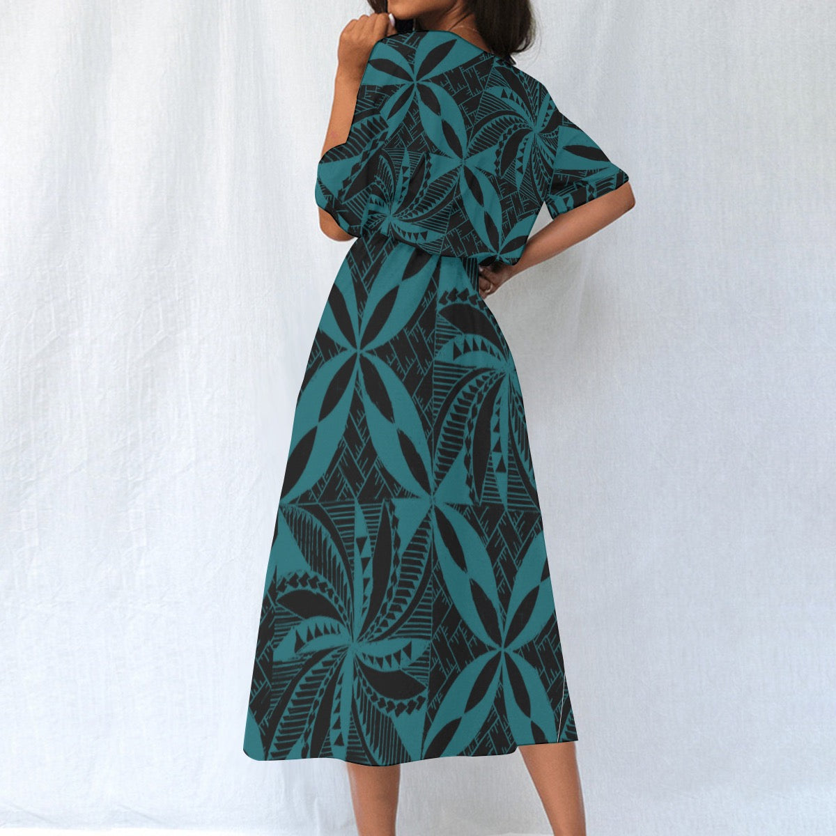 Tapa Knee Length Dress Blue